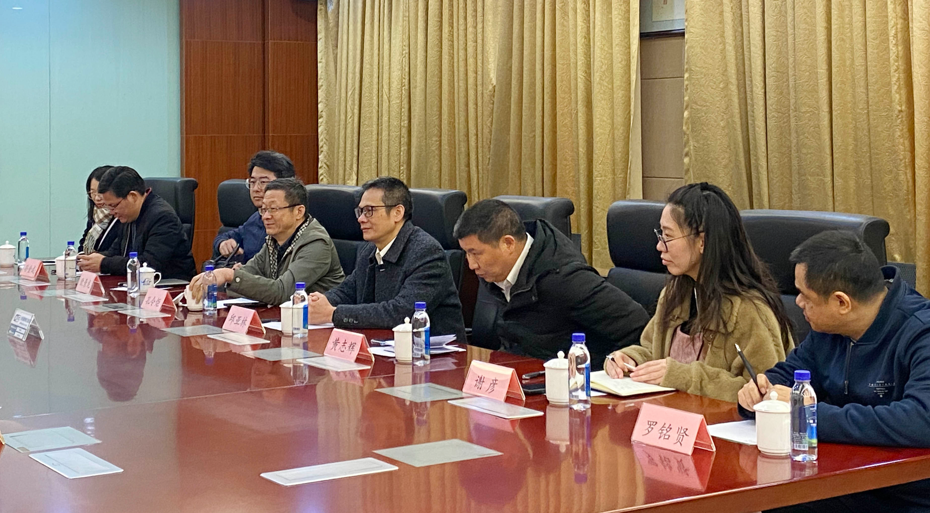 肇庆市商务局、海关联合调研肇庆理士